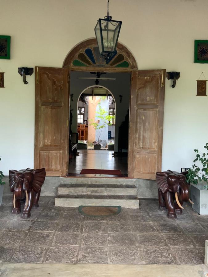 Lali Villa & Fruit Garden Galle Exterior photo