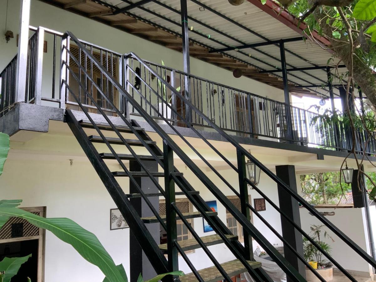 Lali Villa & Fruit Garden Galle Exterior photo